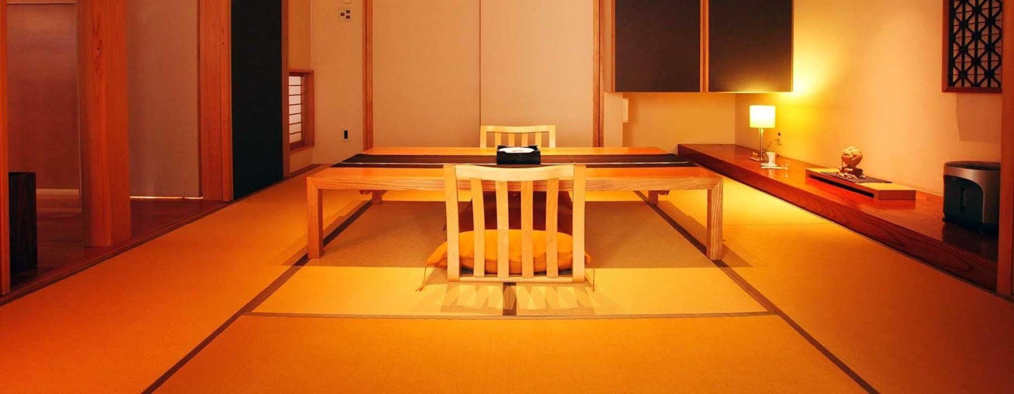 Ryokan Akari Et Kaori Formerly Taizanso Izu (Shizuoka)